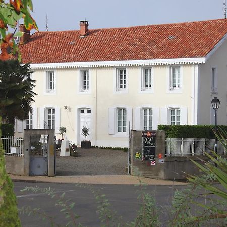 Maison D'Hotes Lassaubatju Hontanx Ngoại thất bức ảnh